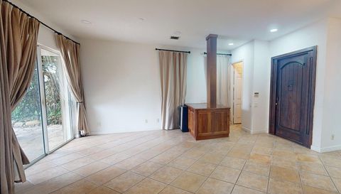 949 Harbor View N