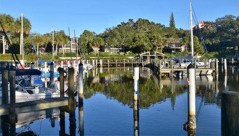 1680 BROOKHOUSE CIRCLE