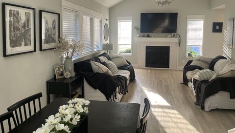 16915 Ardisia Dr