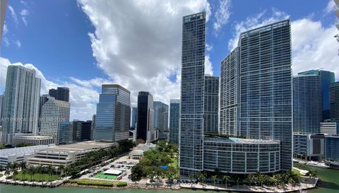 701 Brickell Key Blvd