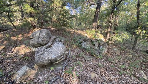 153 Post Oak Cove