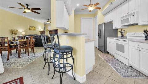 6050 Jonathans Bay Cir APT 102