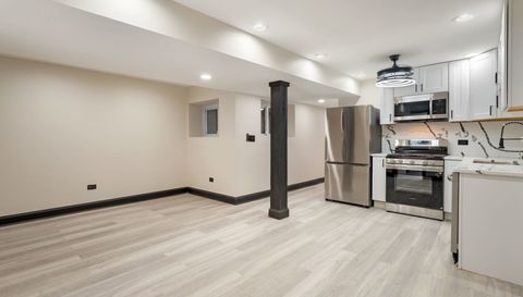 3824 W Arthington Street