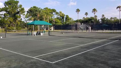 2123 Calusa Lakes