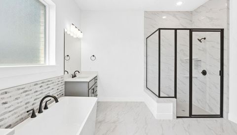 220 Reata Ridge LOOP