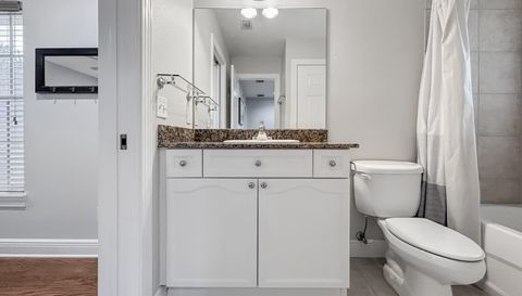 254 Valencia Cir