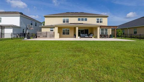1113 FIELDSTONE CIRCLE