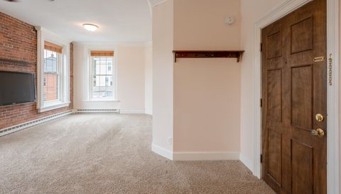 130 Main St APT 2D