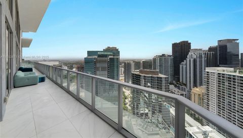 1300 Brickell Bay Dr