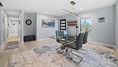 1609 Mesquite LN