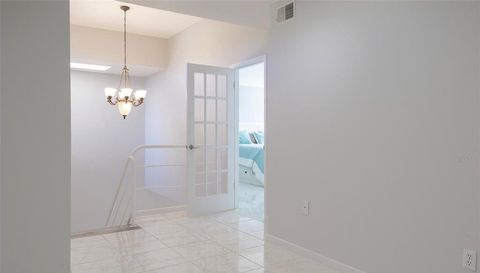 557 PINELLAS BAYWAY S