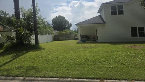 1405 Center St