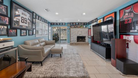 8426 W Betty Terrace