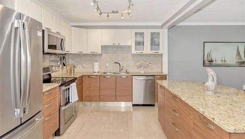 1894 LOMA LINDA STREET