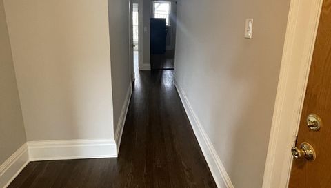 4354 W Washington Blvd