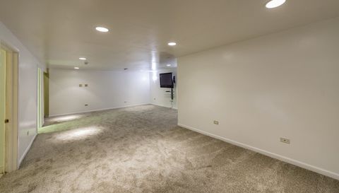 18225 W Lindenwood Drive