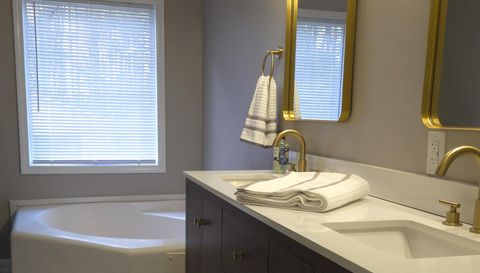 4657 Peace Forest Ln