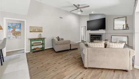 3006 SPRAWLING OAKS PLACE