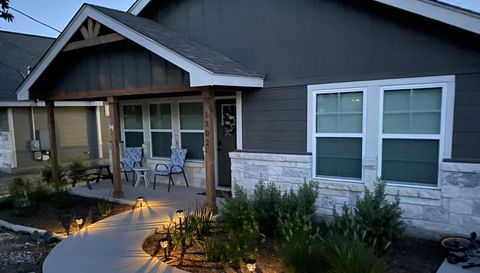 1302 Cedar Grove Trail
