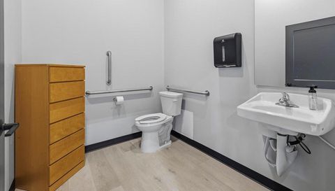 940 McKinley Parkway