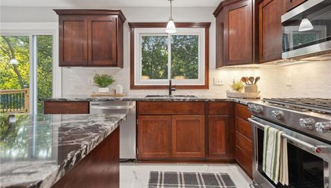 12621 Cedar Lake Road