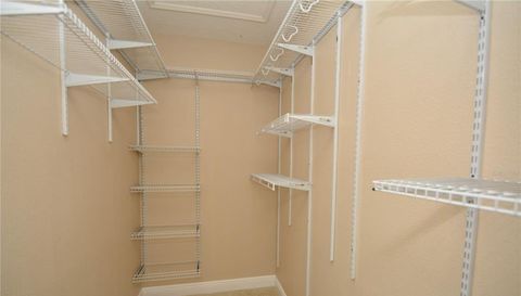 190 RIVERVIEW BEND S