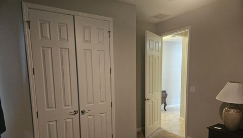 3264 Royal Gardens Ave