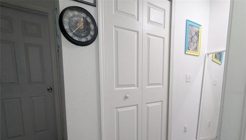 10740 KEYS GATE DRIVE