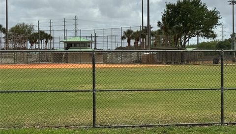 435 Rainbow Springs Ter