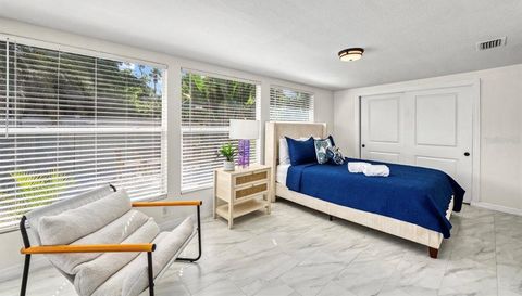 578 - 580 COMPANION WAY