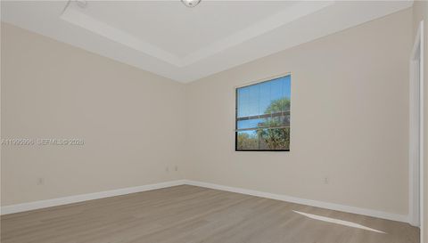 14732 181 Terrace