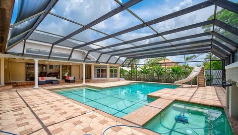 445 Bayshore