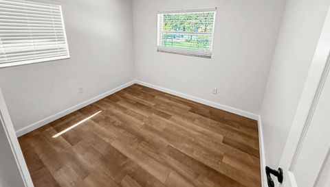2532 NE 13th Ave