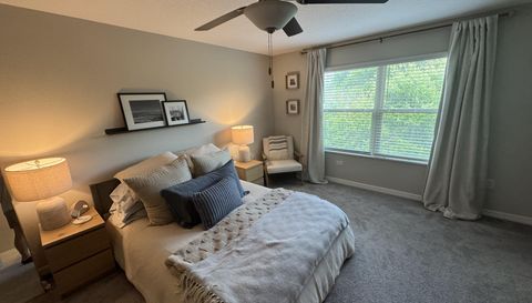 9640 Pembrooke Pines Dr