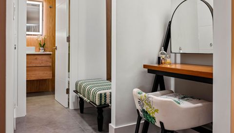 2780 NE 183rd St # 1714 Aventura