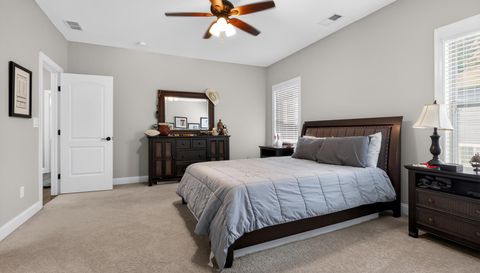1016 Kara Ct