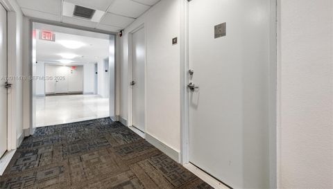 1200 West Ave