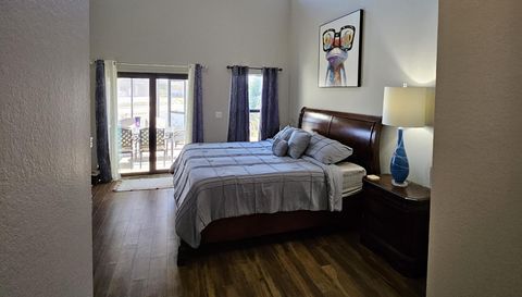 4014 Jacaranda Pkwy W