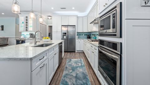 36 Hidden Treasure Dr