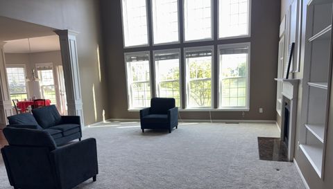 2801 Newbury Ct