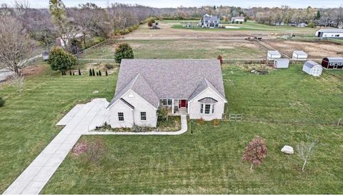 9830 S State Road 13 Fortville