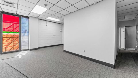 701 E Pearce Boulevard