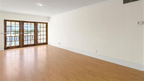 455 Paradise Isle Blvd