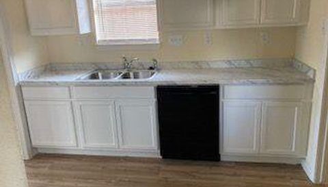 6839 Silver Star Dr