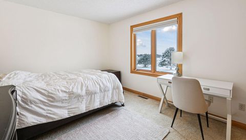 2728 Headland Court SW