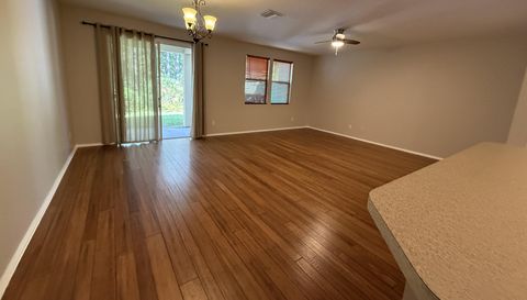 5922 Bartram Village Dr