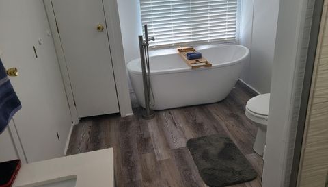 915 Bel Air BlvdHampton