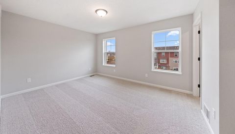 14606 Rhinestone Street NW