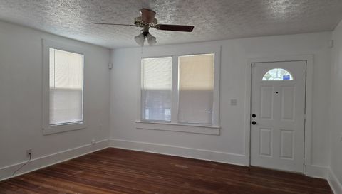 4710 Springfield Blvd