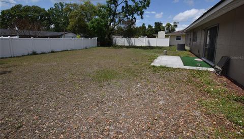 2762 CLEAR COVE LANE